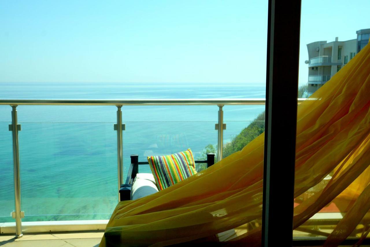 Silver Beach Delux Apartments 비알라 외부 사진