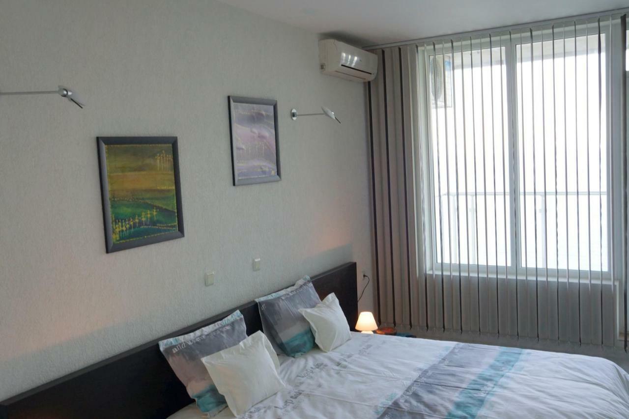 Silver Beach Delux Apartments 비알라 외부 사진