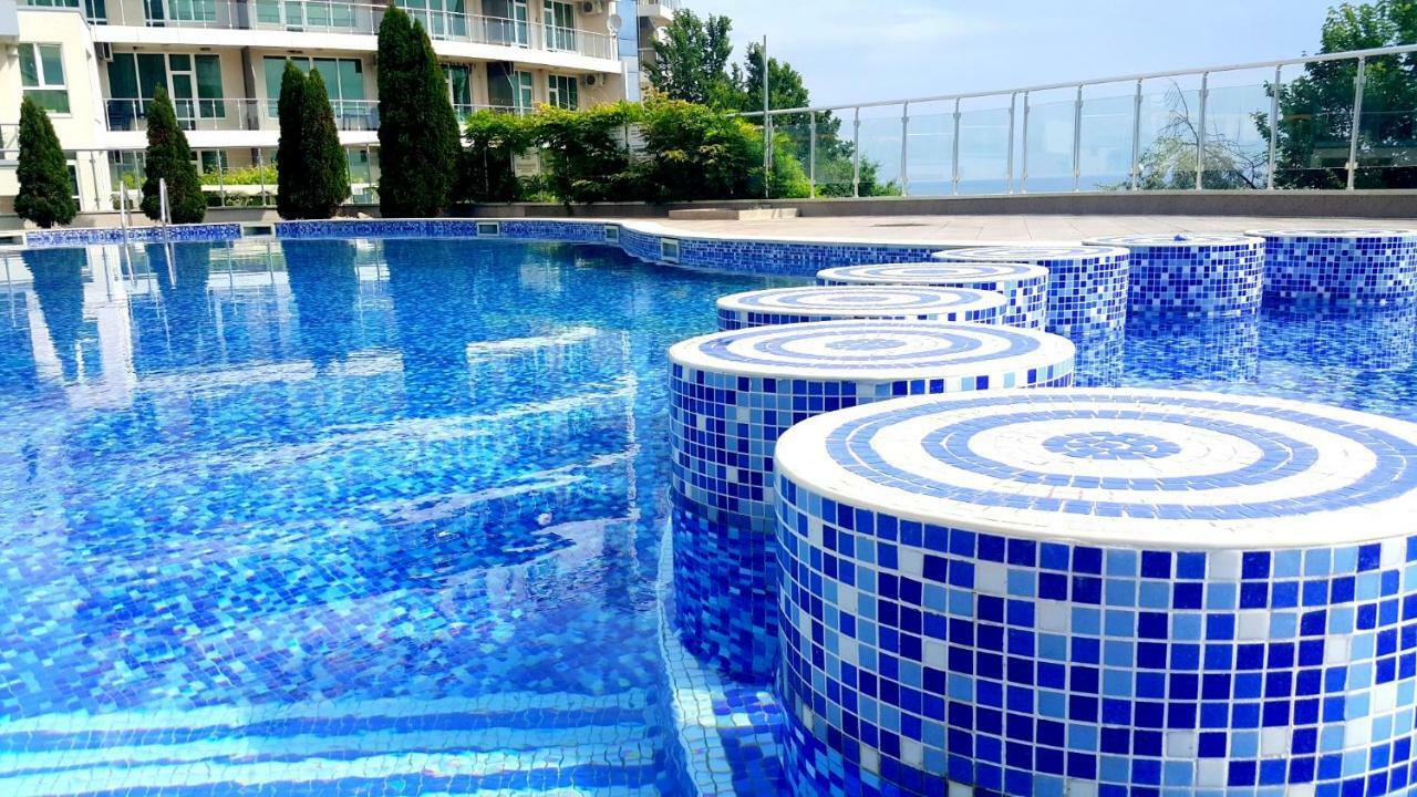 Silver Beach Delux Apartments 비알라 외부 사진