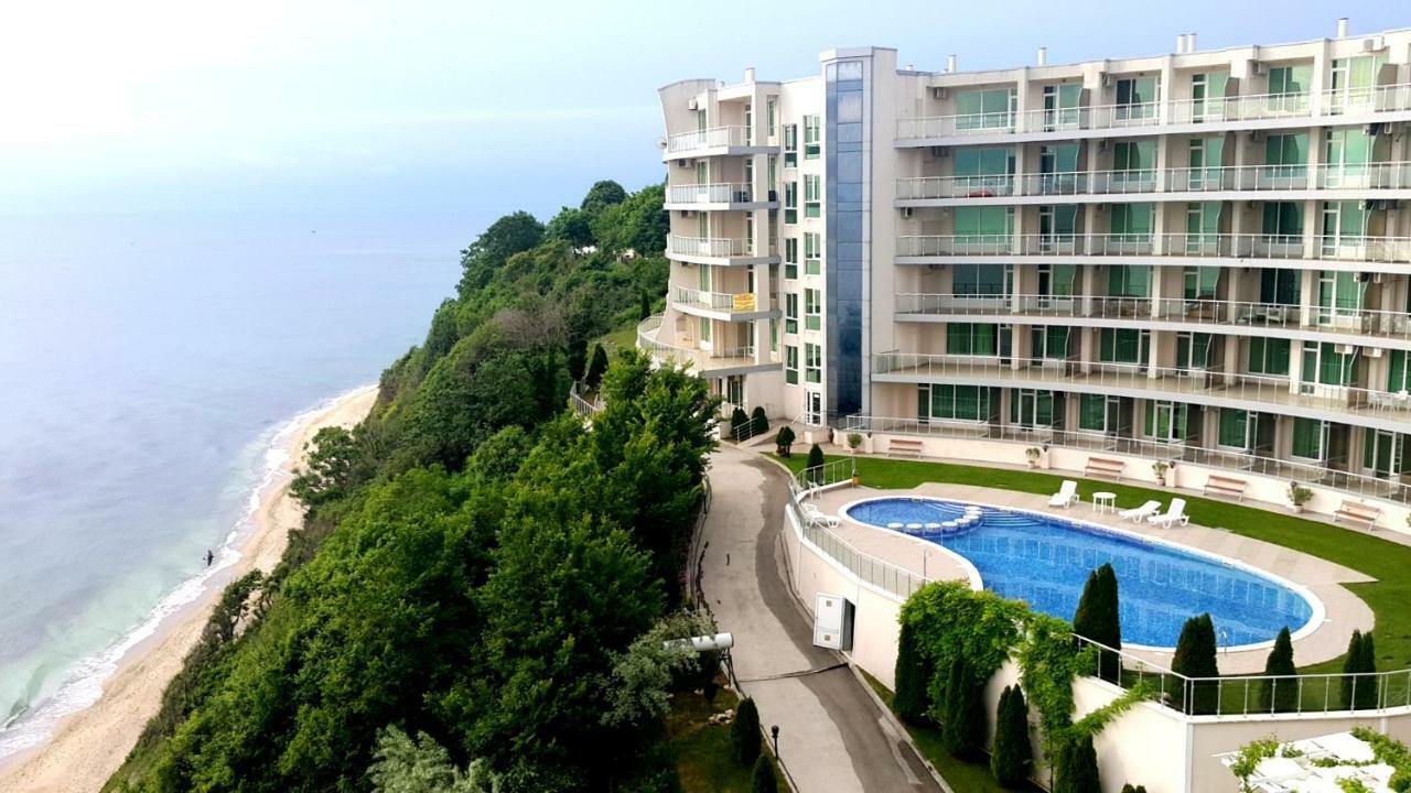 Silver Beach Delux Apartments 비알라 외부 사진
