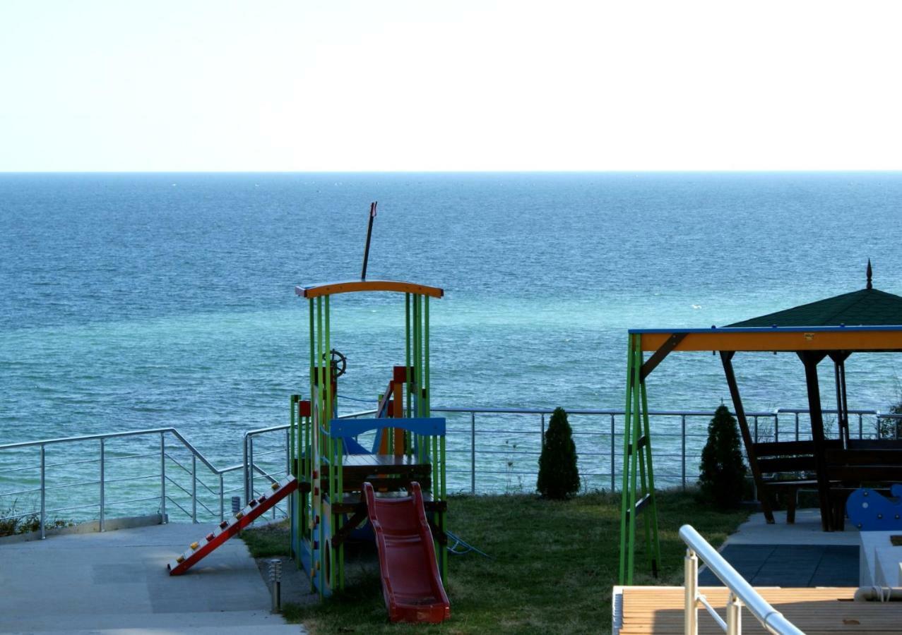 Silver Beach Delux Apartments 비알라 외부 사진