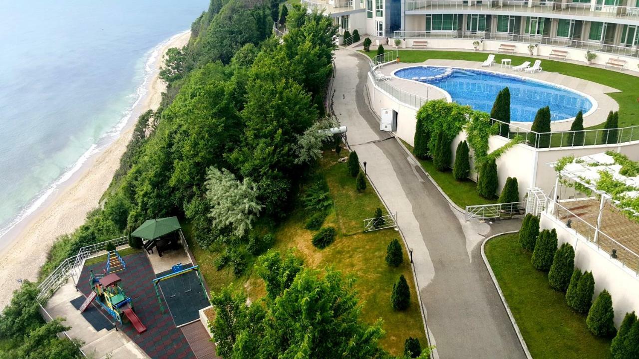Silver Beach Delux Apartments 비알라 외부 사진